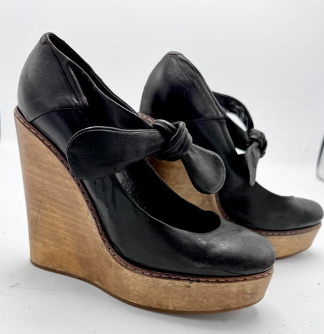 Women’s Wedge Chole Heels Size 7
