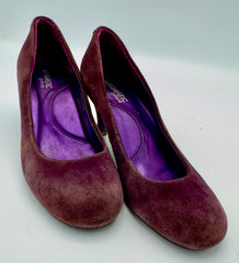 Women’s Suede Chromatic Heels Size 7